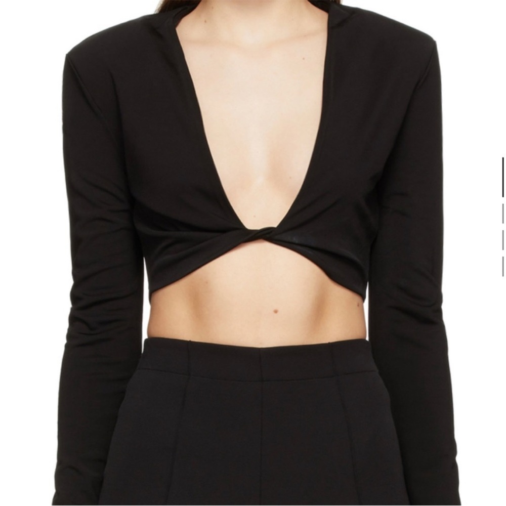 NWT Gauge 81 Black Low V